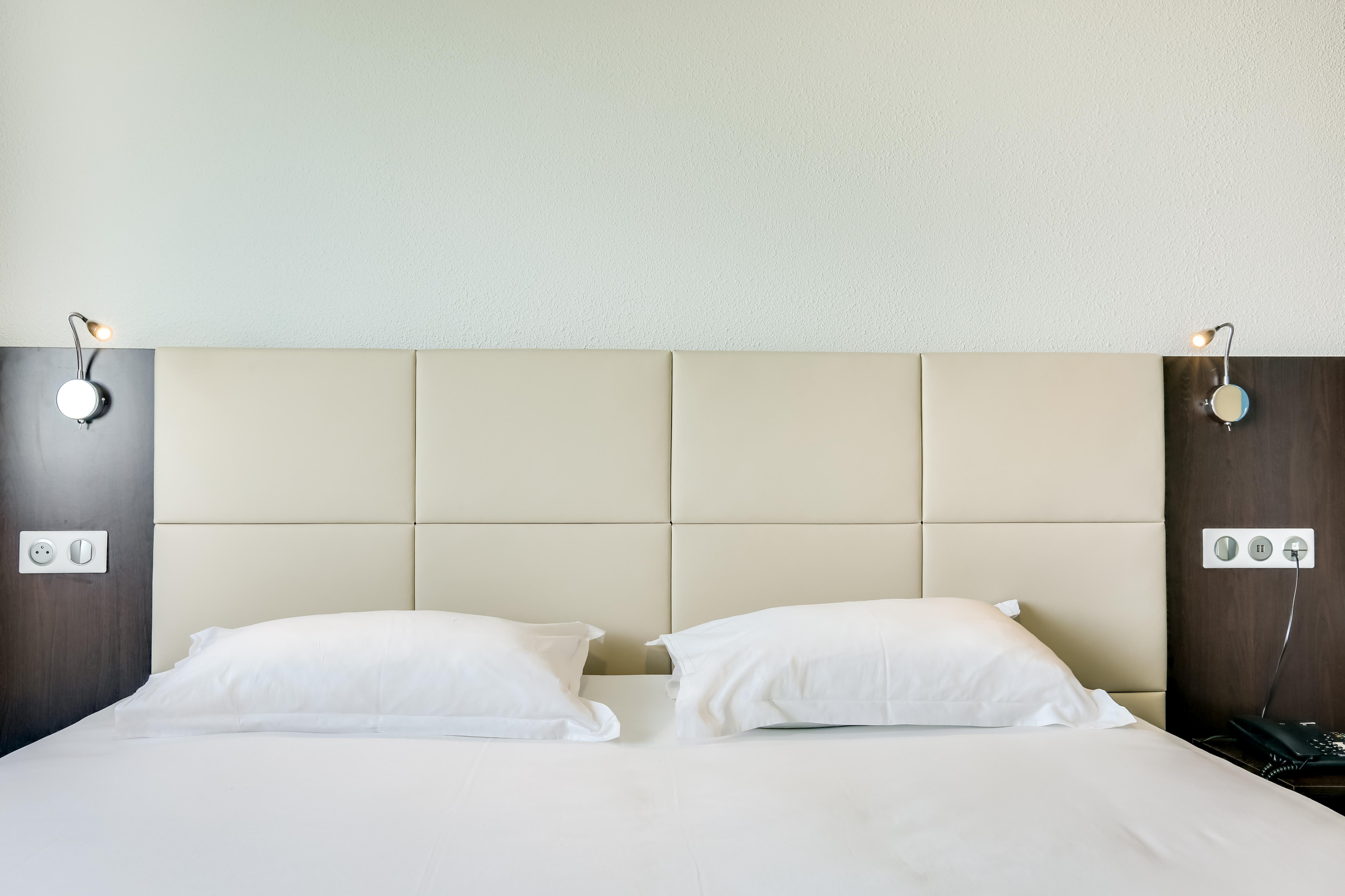 B&B Hotel Caen Memorial Saint-Contest ภายนอก รูปภาพ