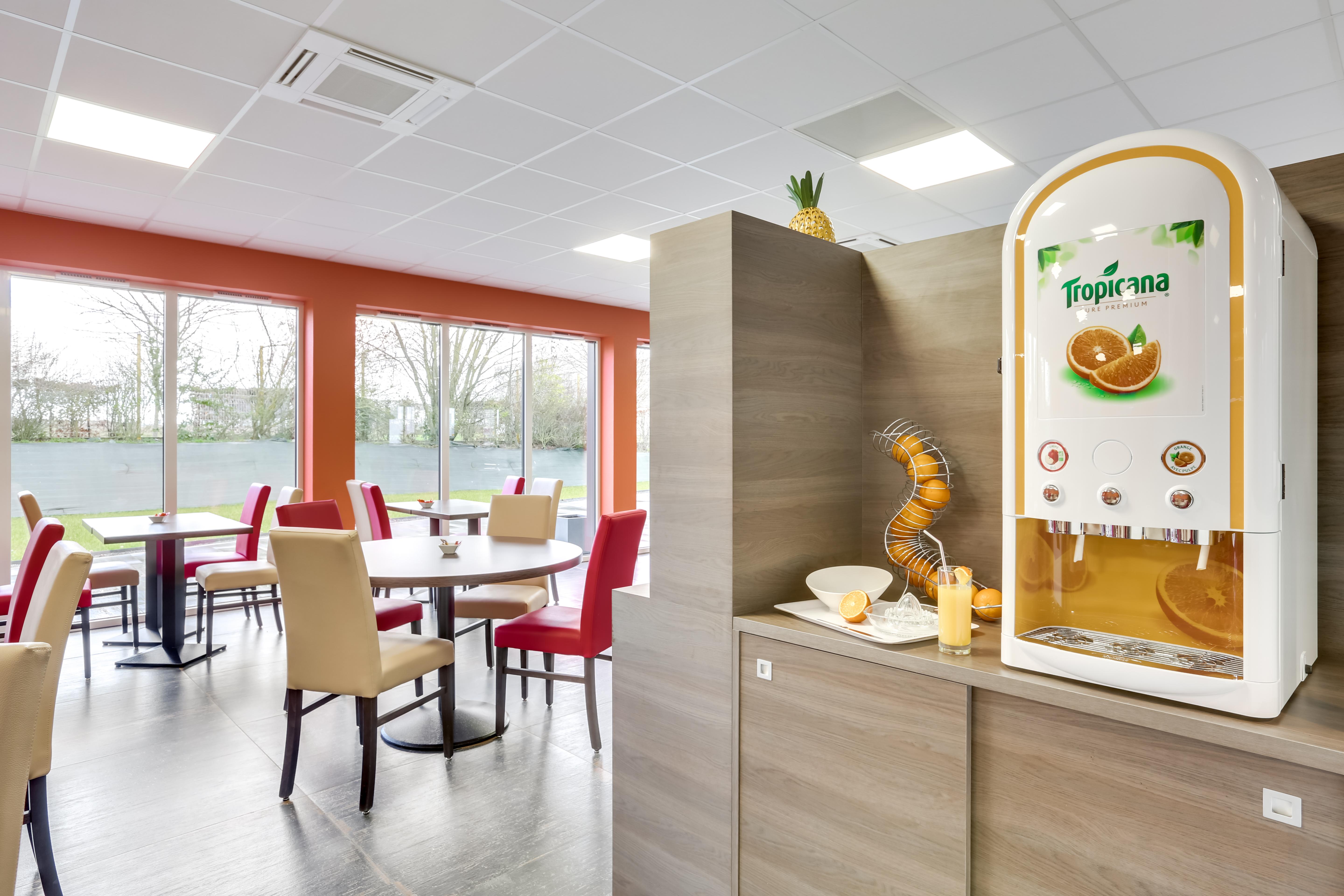 B&B Hotel Caen Memorial Saint-Contest ภายนอก รูปภาพ