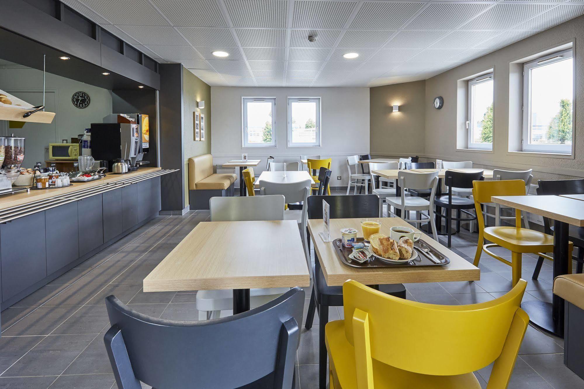 B&B Hotel Caen Memorial Saint-Contest ภายนอก รูปภาพ